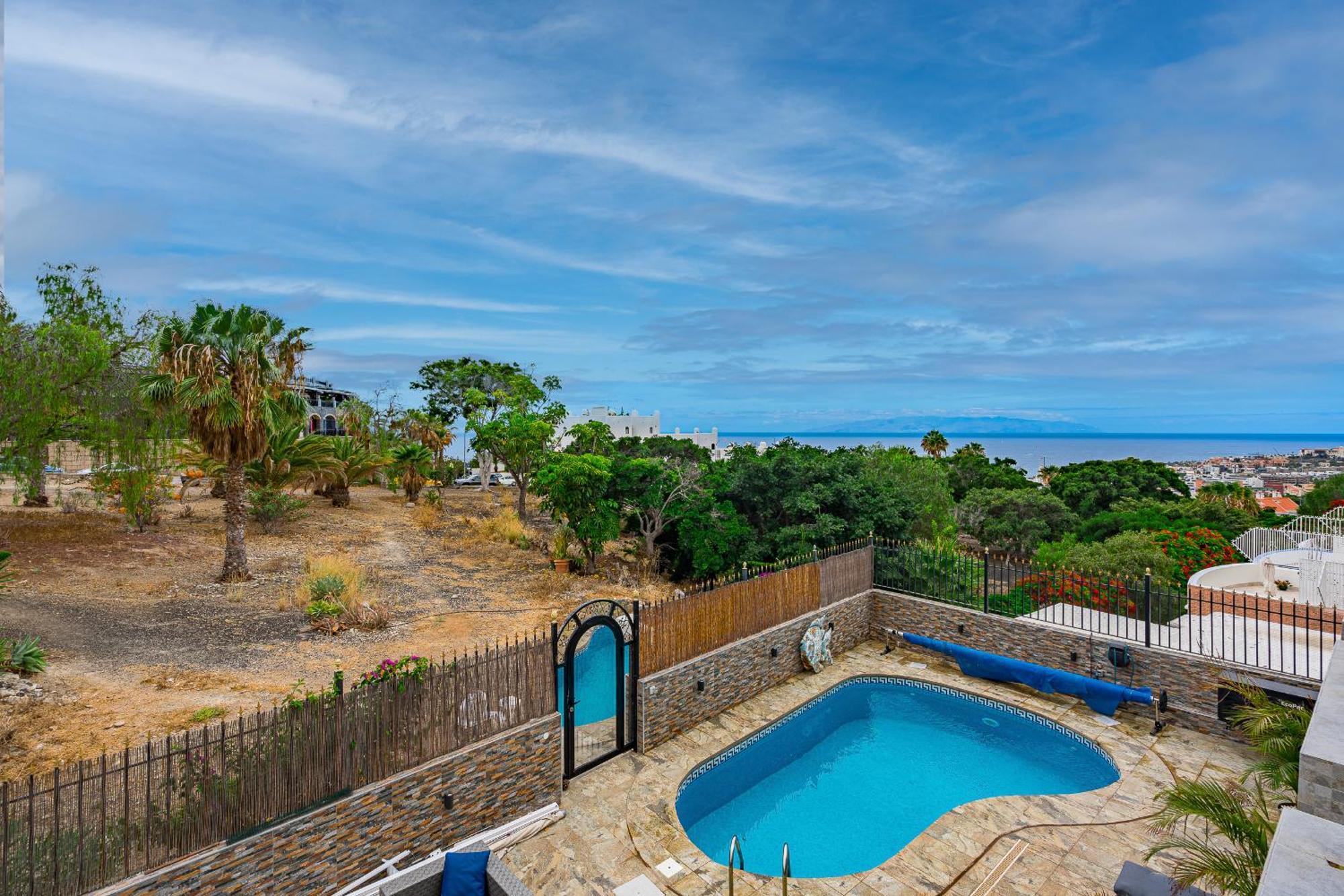 Villa Natali ,Luxury 3-Levels Large Villa On Tenerife, Ocean View, Private Poo L& Barbecue Area Costa Adeje  Bagian luar foto