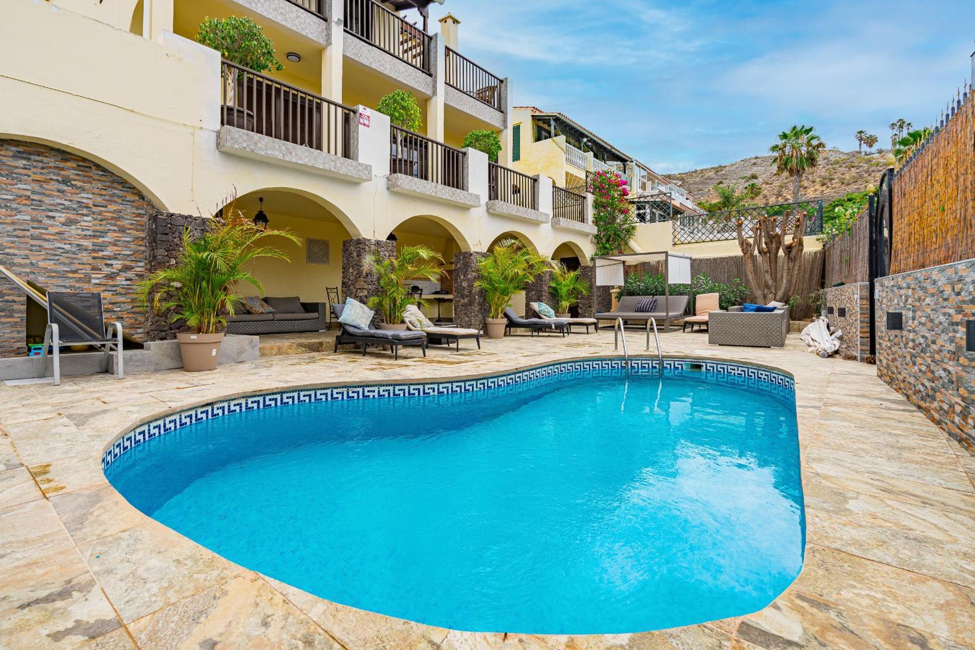 Villa Natali ,Luxury 3-Levels Large Villa On Tenerife, Ocean View, Private Poo L& Barbecue Area Costa Adeje  Bagian luar foto