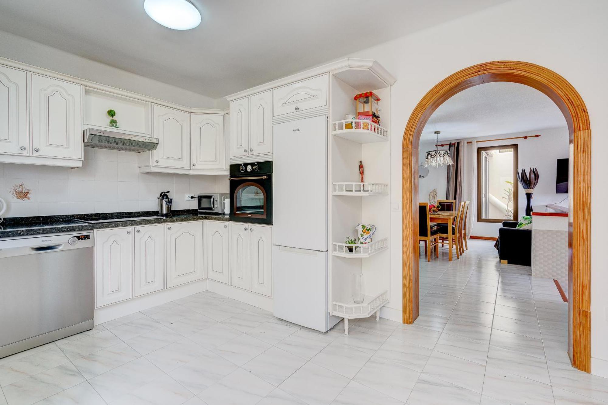Villa Natali ,Luxury 3-Levels Large Villa On Tenerife, Ocean View, Private Poo L& Barbecue Area Costa Adeje  Bagian luar foto